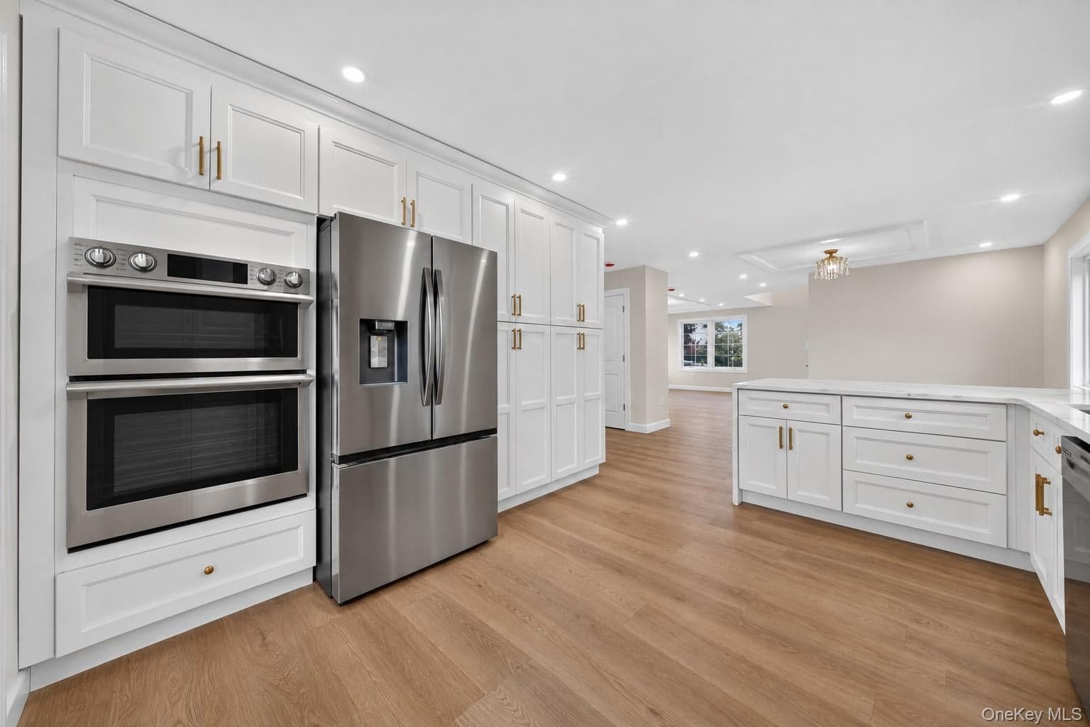 88 Dyckman Avenue thumbnail 9