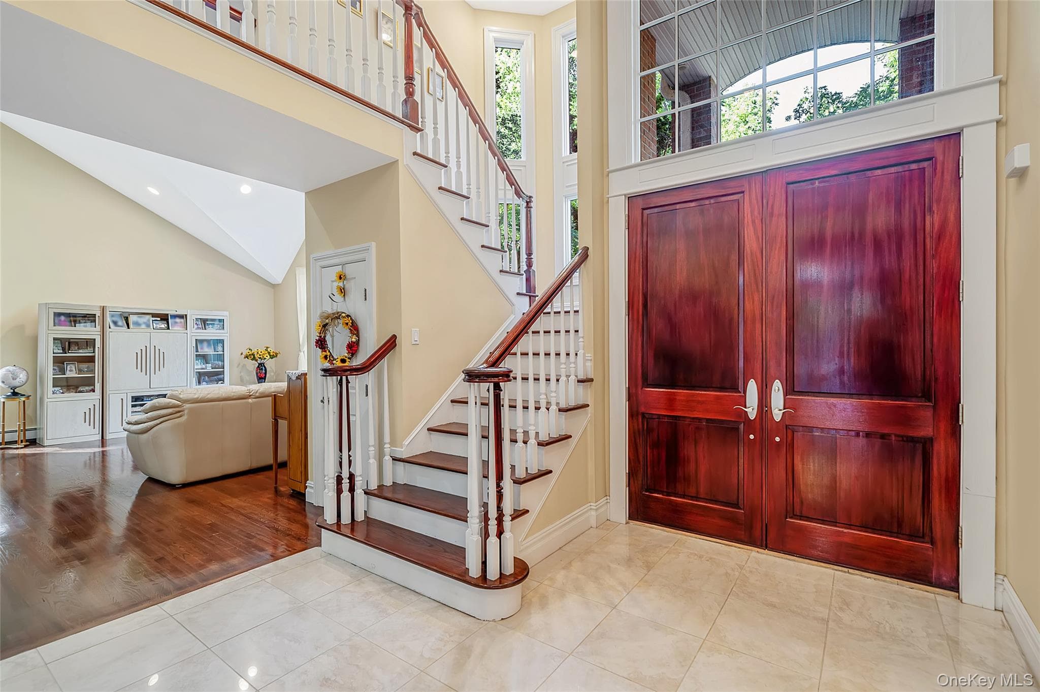 589 Landing Avenue thumbnail 3