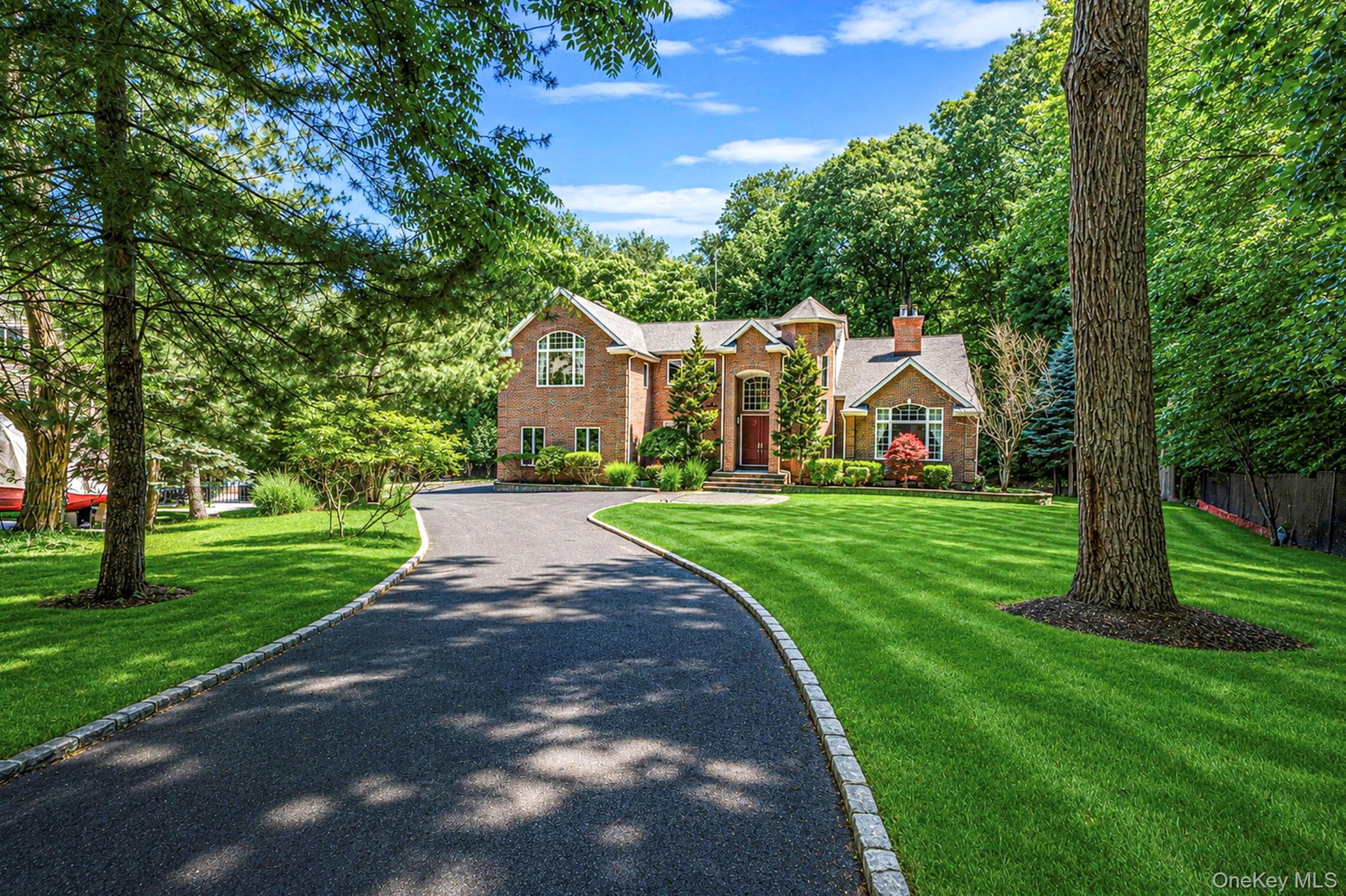 589 Landing Avenue thumbnail 38