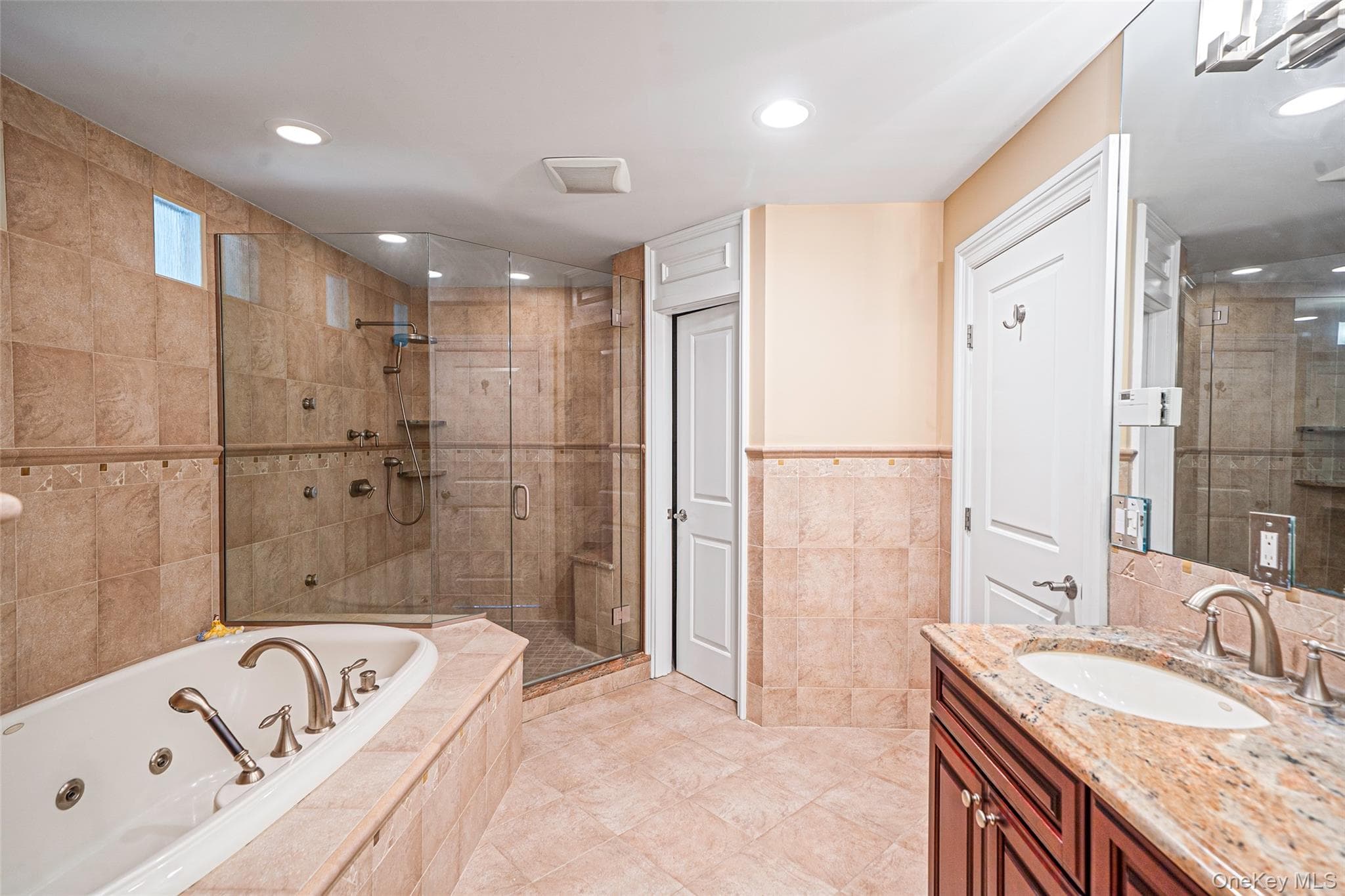 589 Landing Avenue thumbnail 23