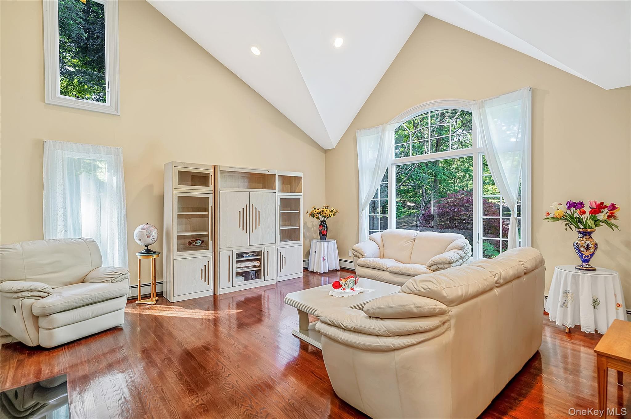 589 Landing Avenue thumbnail 8