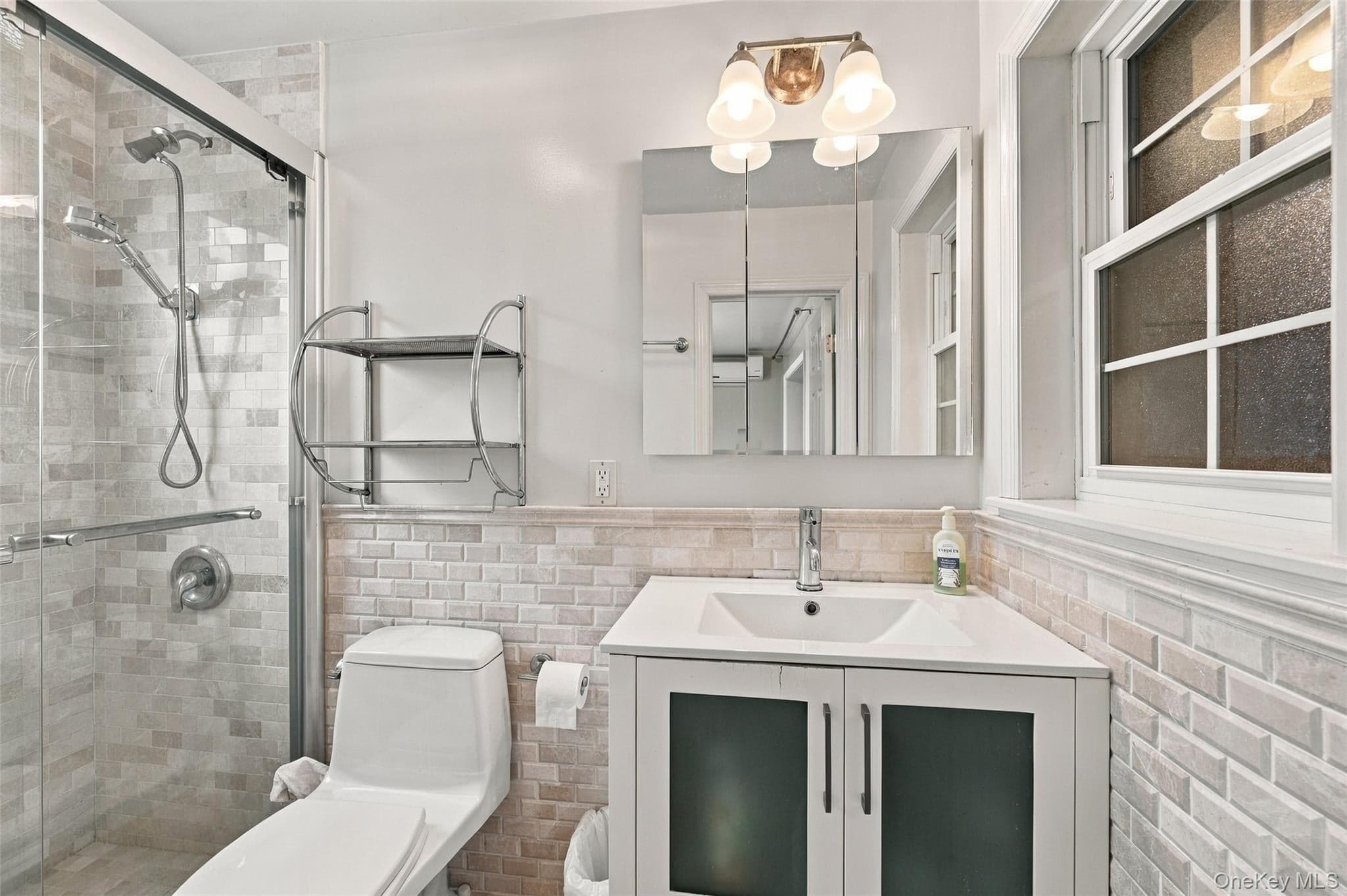 143-36 37th Avenue Unit: 5A thumbnail 18