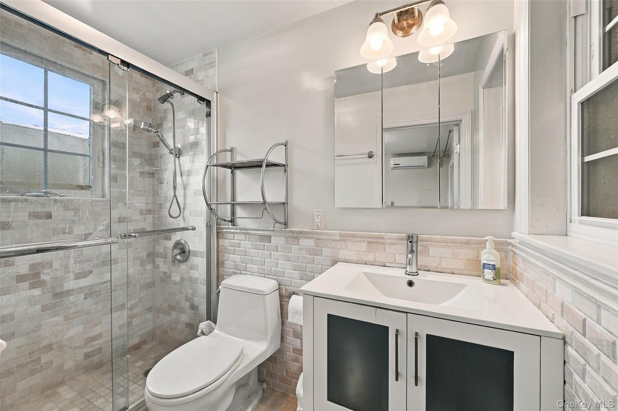 143-36 37th Avenue Unit: 5A thumbnail 17