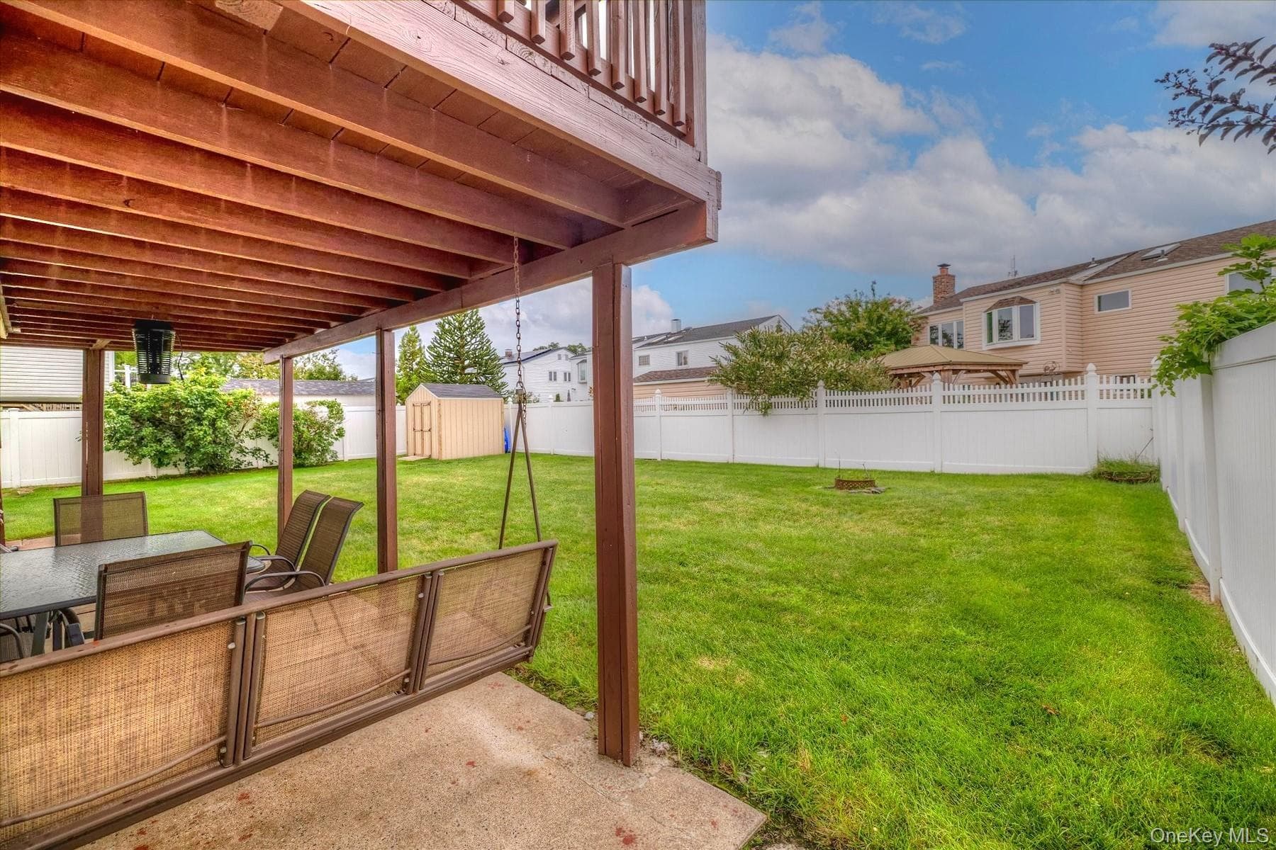 3684 Oceanside Road thumbnail 25
