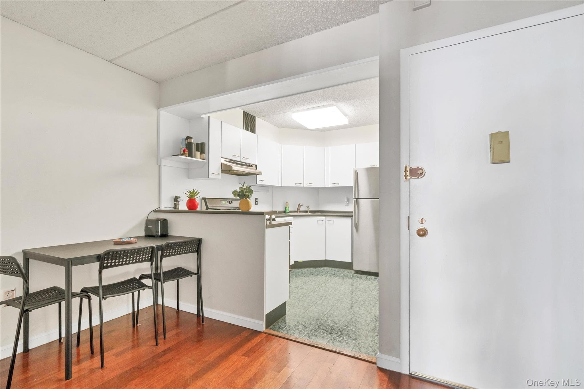 703 Pelham Road Unit: 301 thumbnail 2