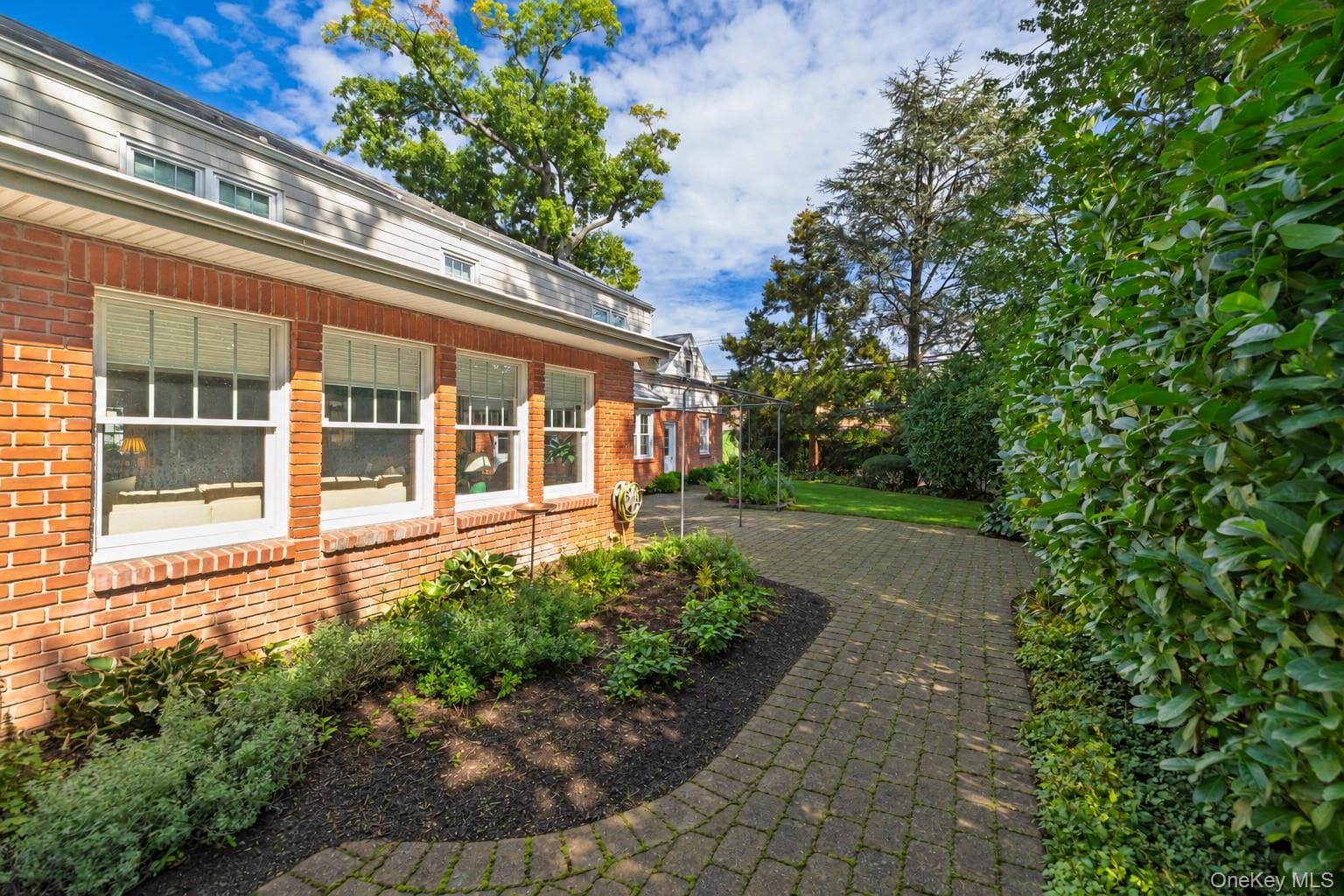 186 Voorhis Avenue thumbnail 8