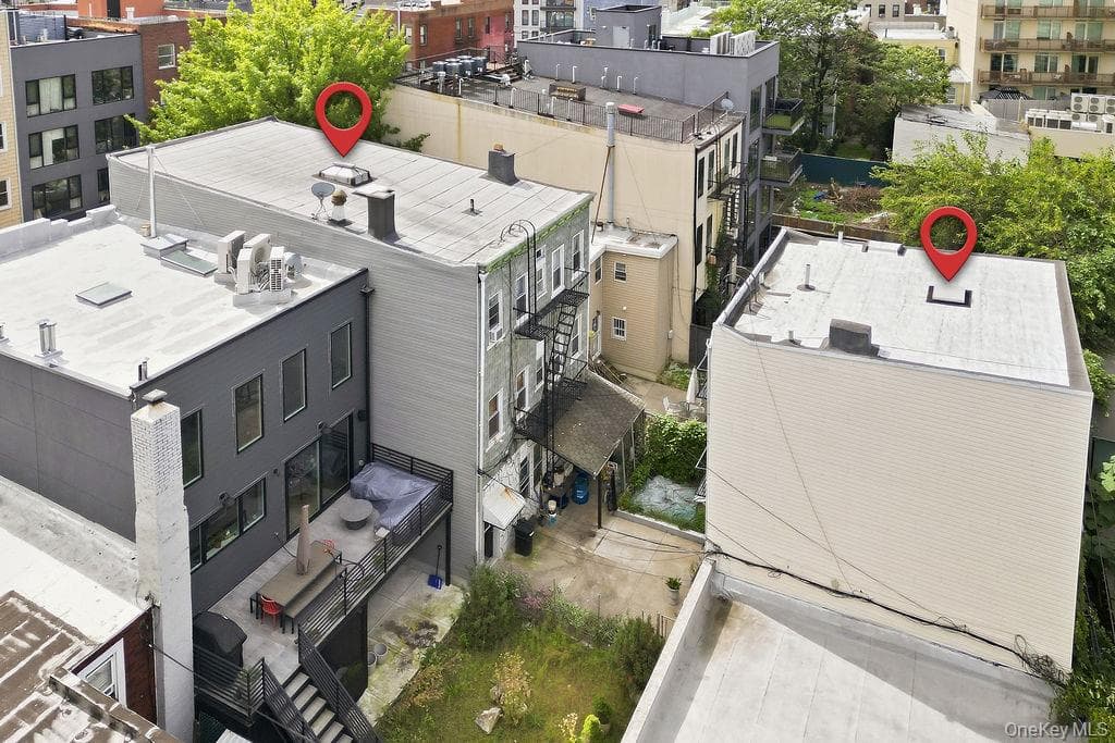 227 Devoe Street thumbnail 18