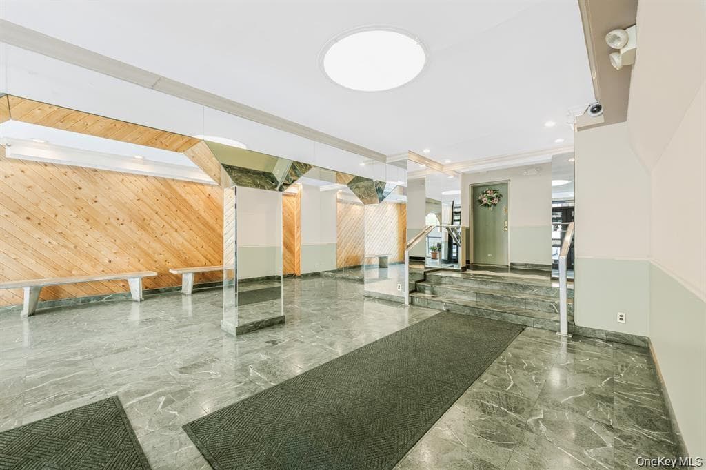 1523 Central Park AVE Unit: 8F thumbnail 4