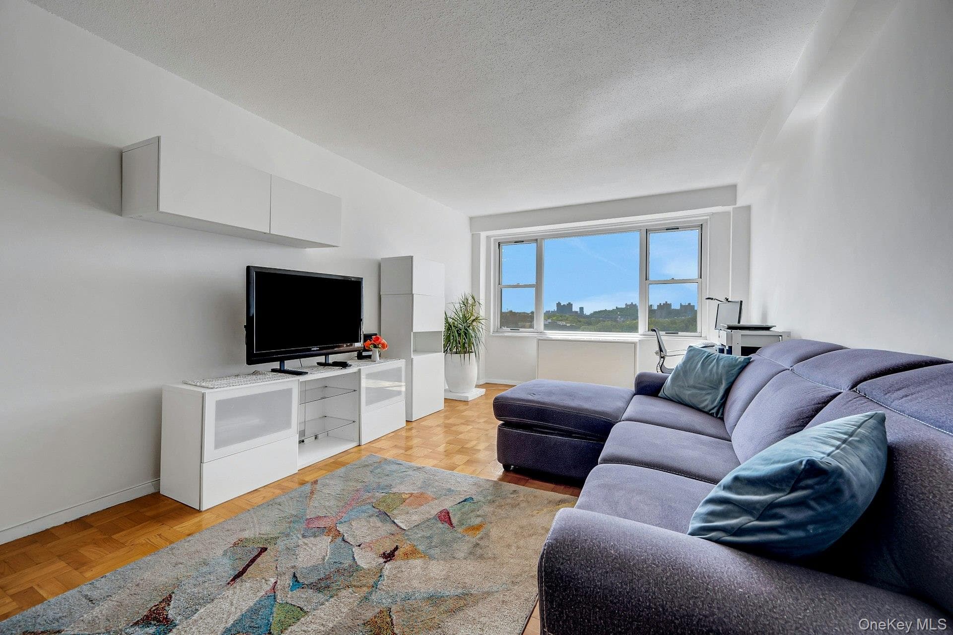 2400 Johnson Avenue Unit: 4G thumbnail 2