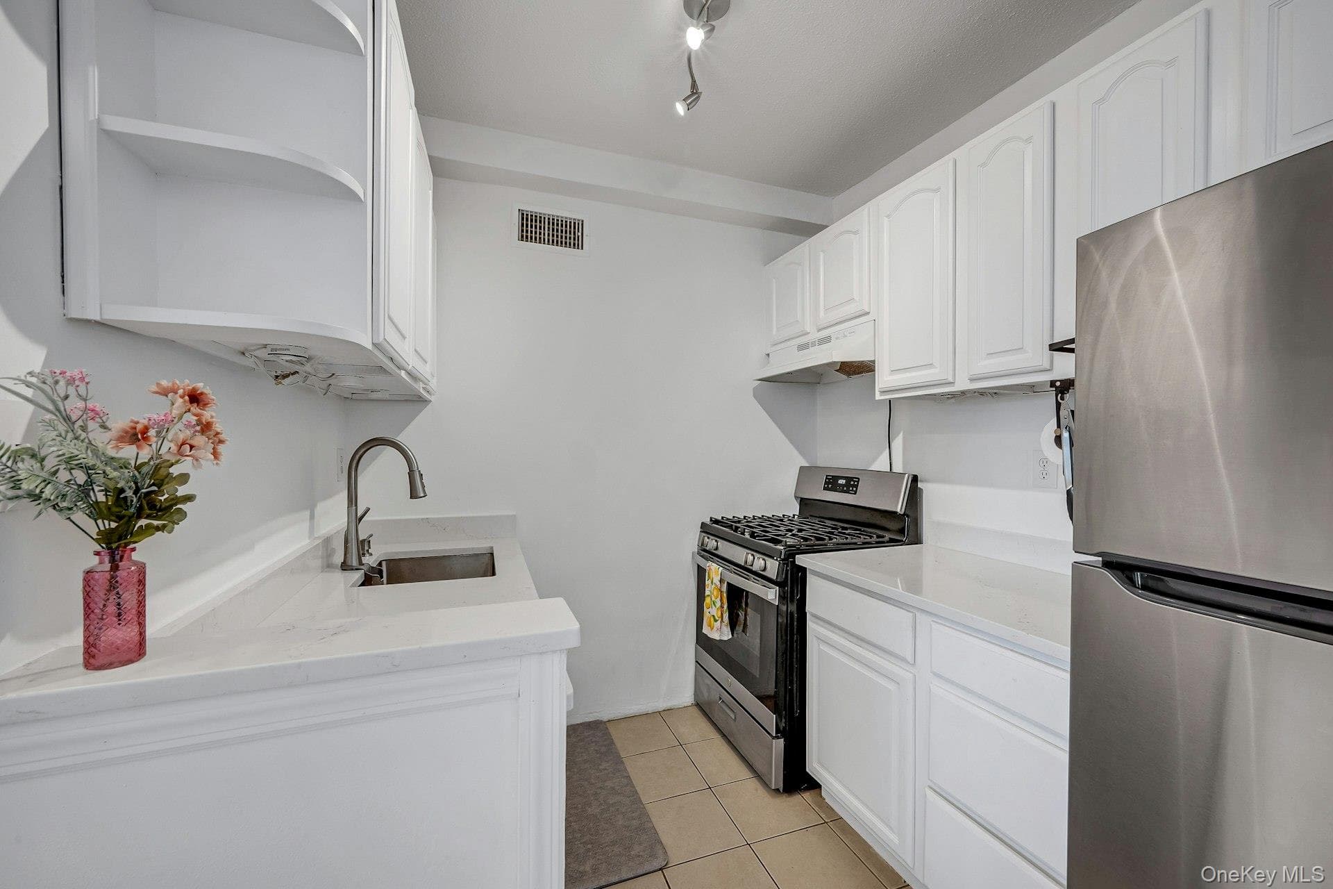 2400 Johnson Avenue Unit: 4G thumbnail 7