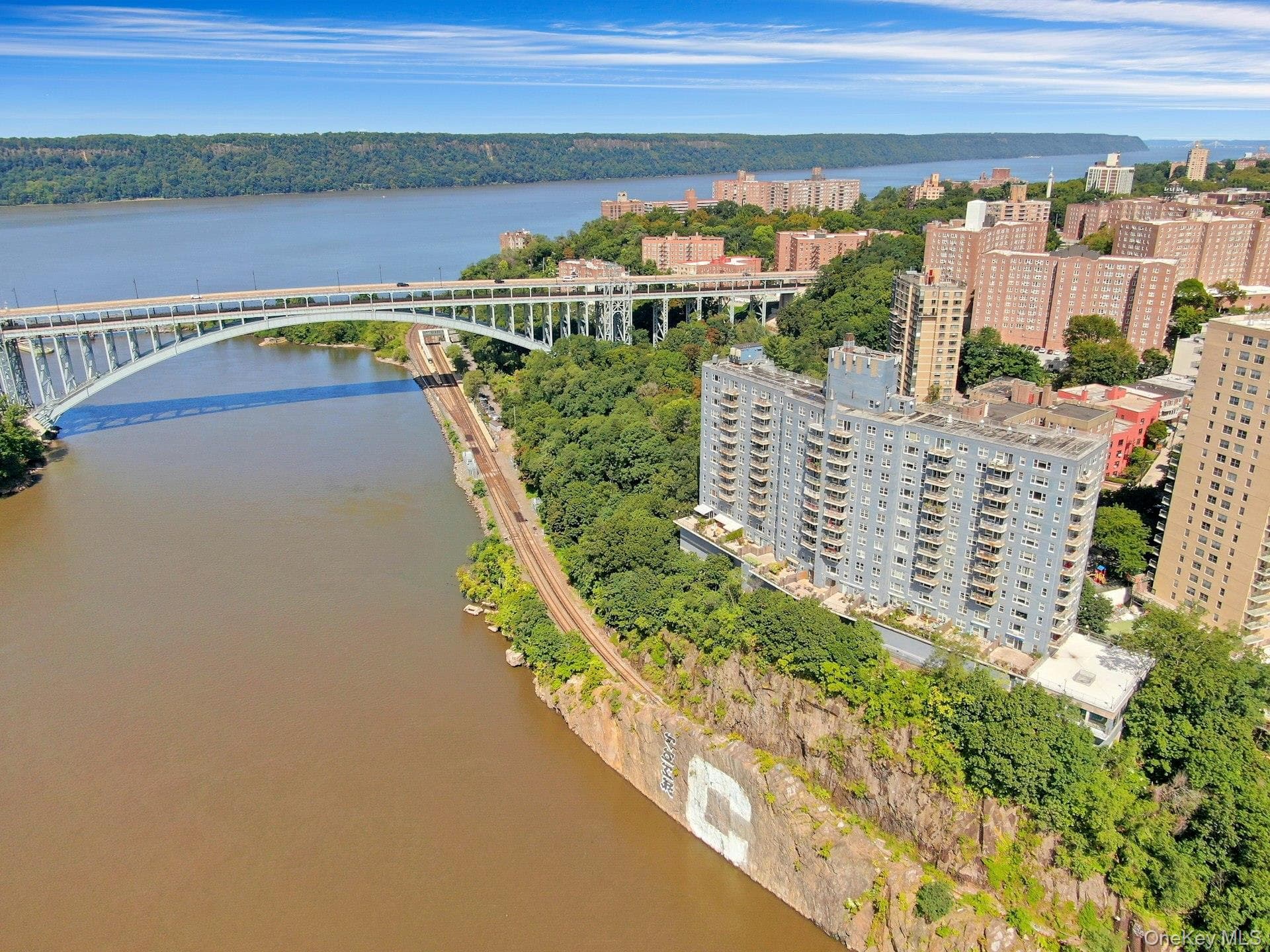 2400 Johnson Avenue Unit: 4G thumbnail 38