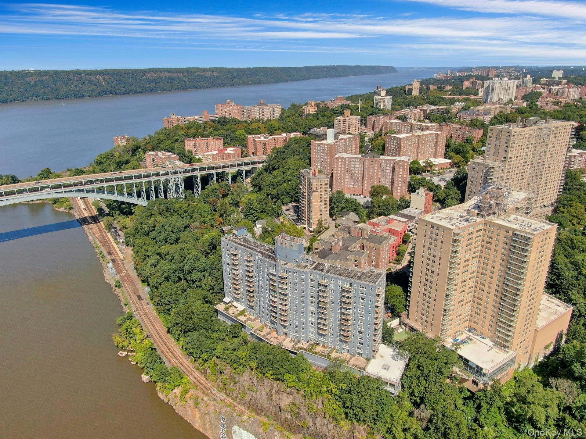 2400 Johnson Avenue Unit: 4G thumbnail 39