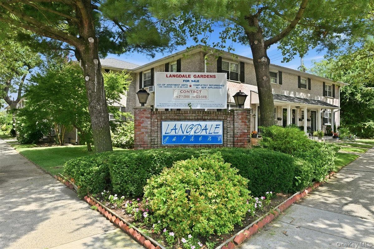 82-75 Langdale Street Unit: 103A thumbnail 22