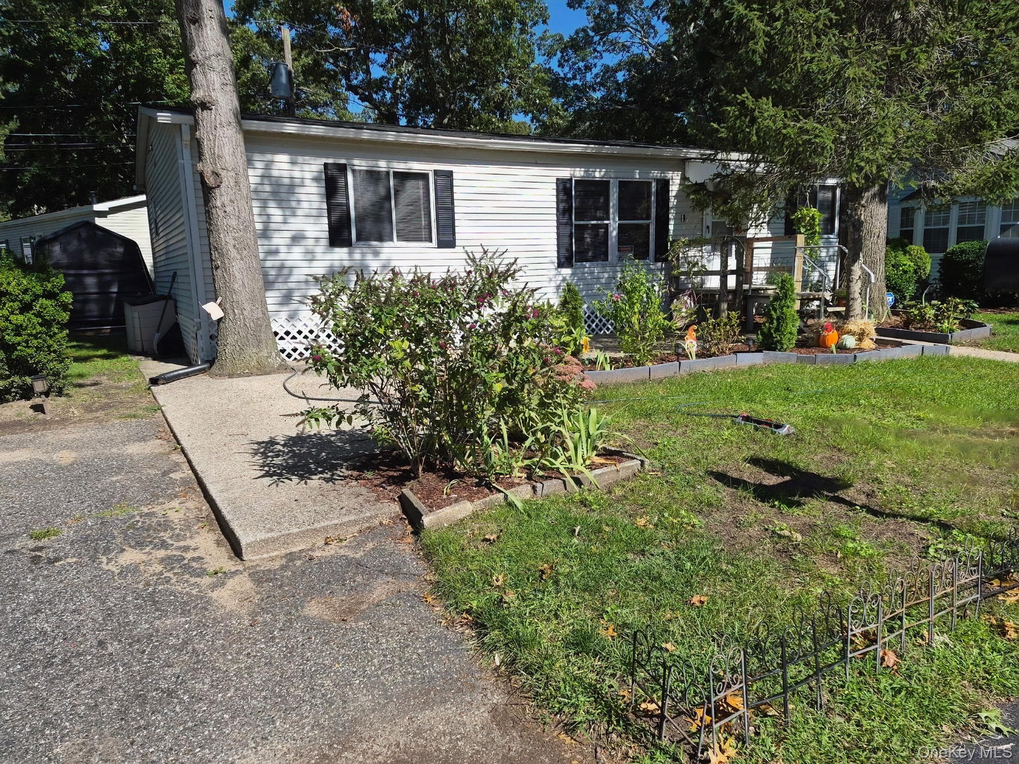 37-28 Hubbard Avenue AVE thumbnail 26