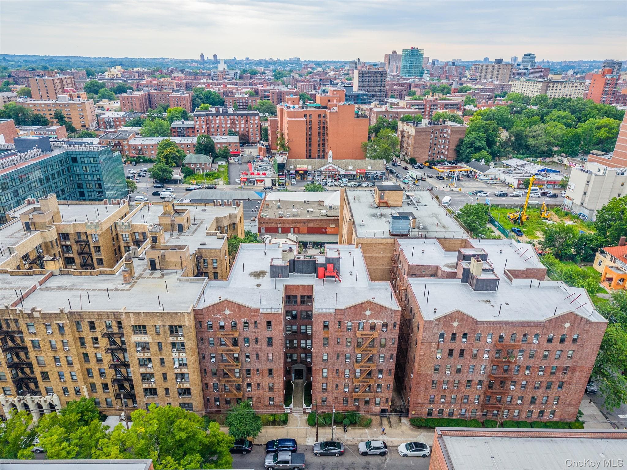 14416 35th Avenue Unit: 6A photo 1
