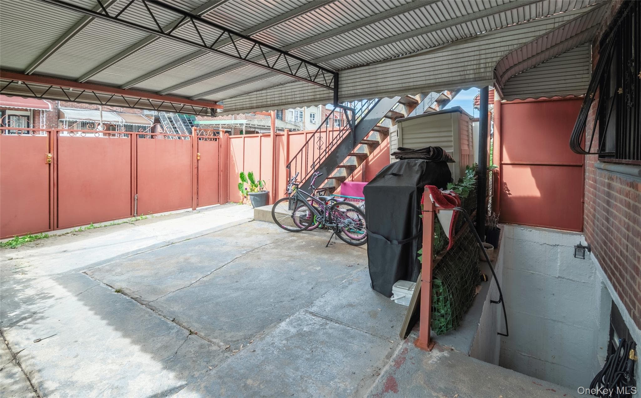 1260 E 84th Street thumbnail 31
