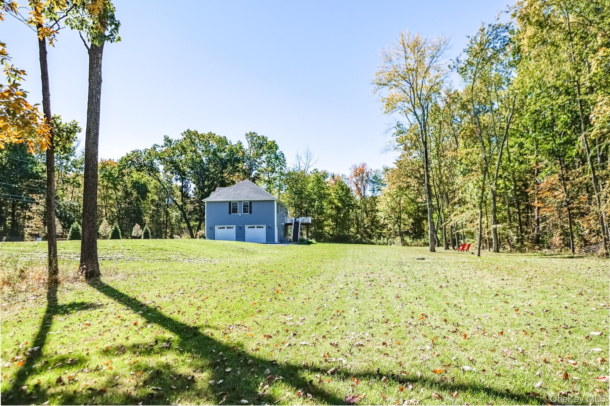 327 Commons Road thumbnail 32