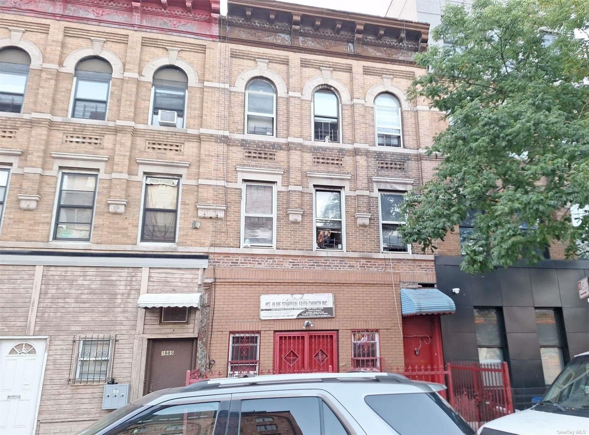 1089 Rogers Avenue thumbnail 2