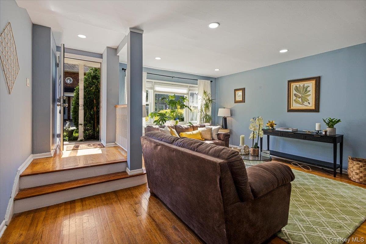 1600 Grand Avenue Unit: M1 thumbnail 2