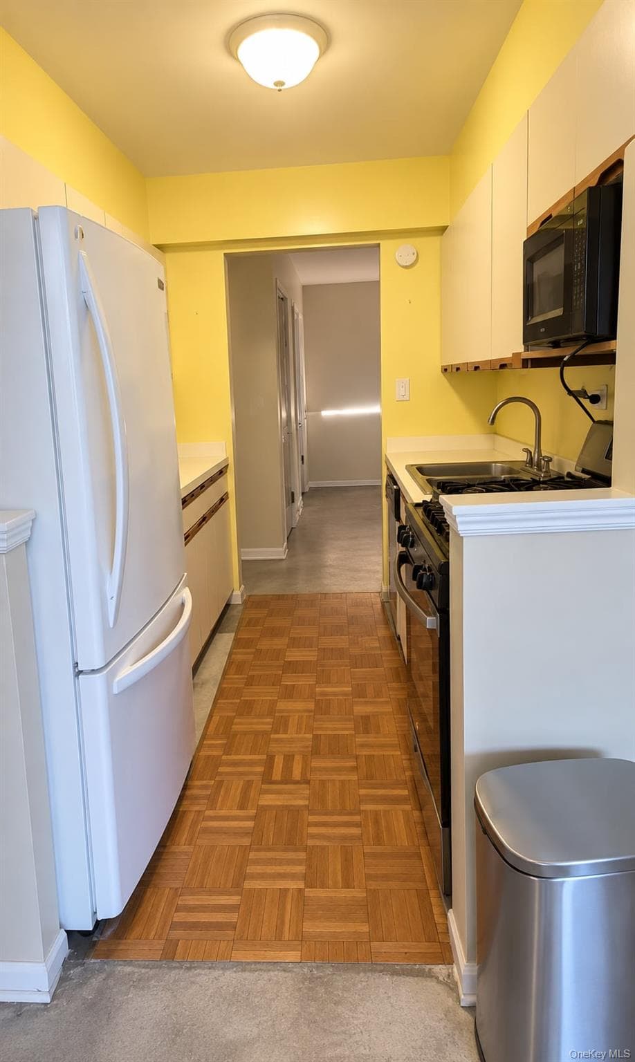 55 S Bergen Place Unit: 1 B thumbnail 3