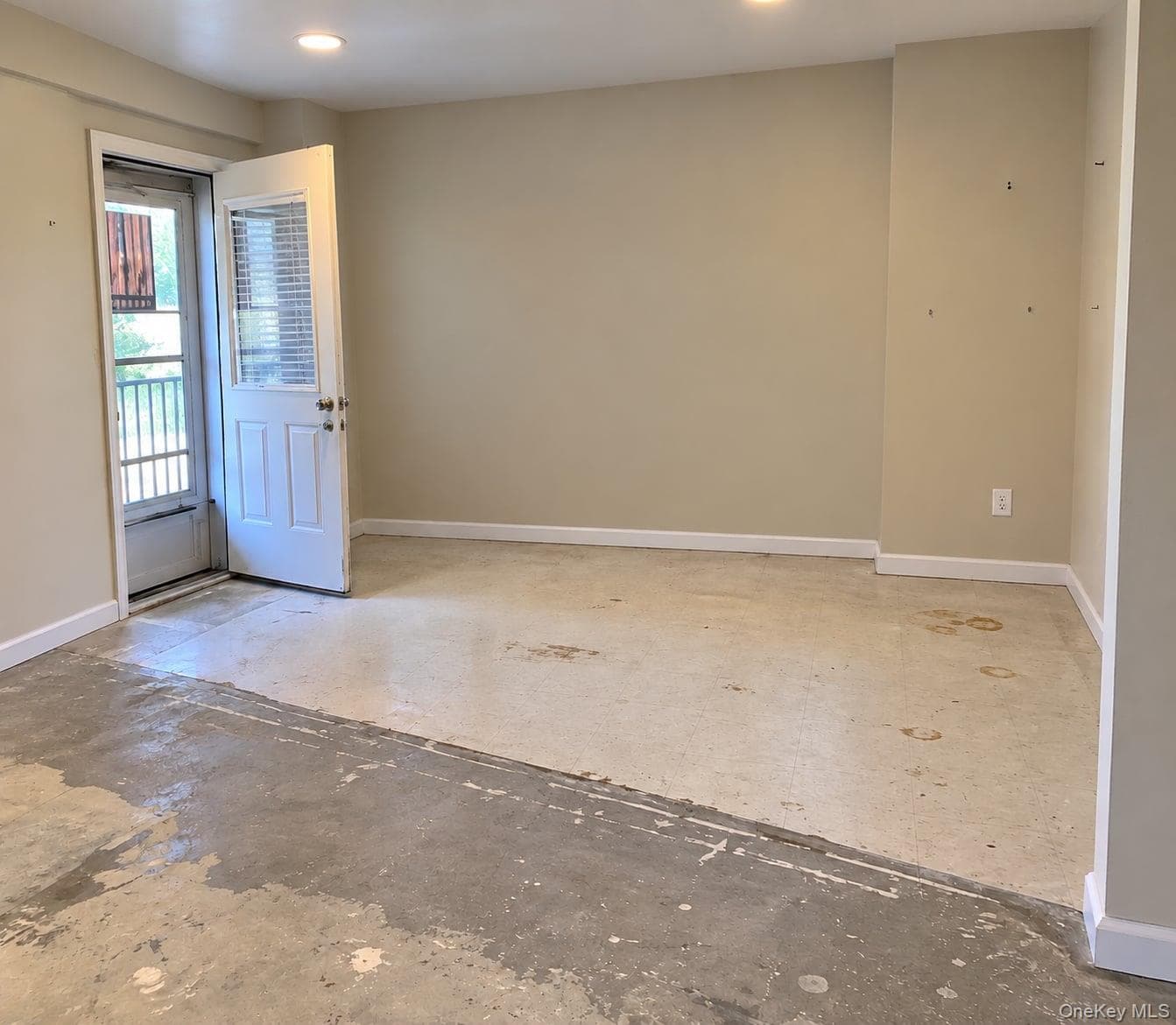 55 S Bergen Place Unit: 1 B thumbnail 6