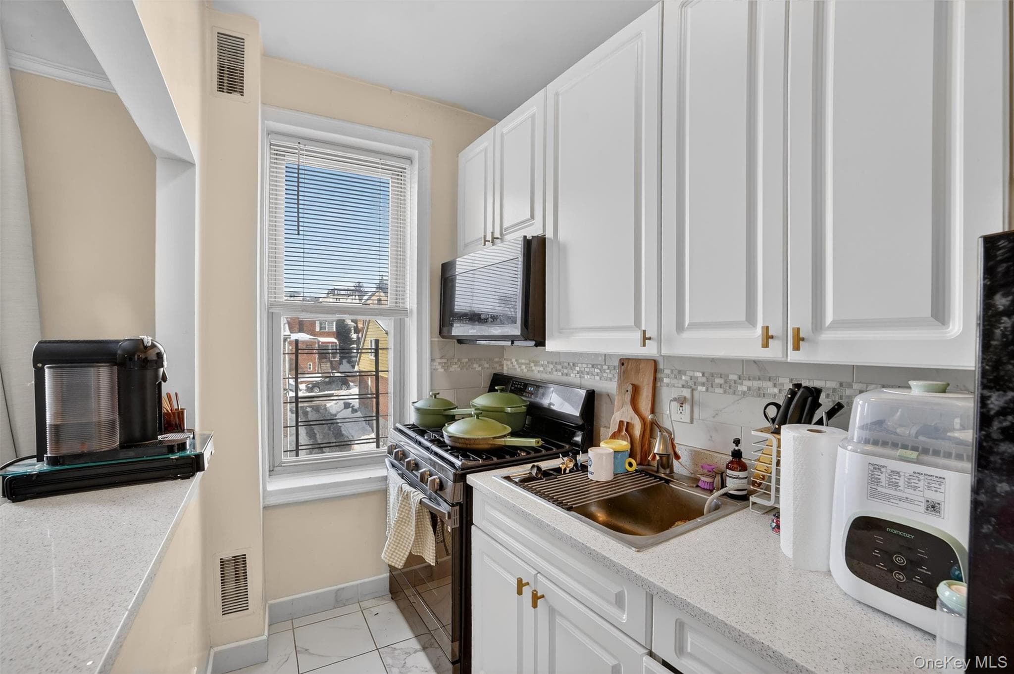 219 Bronx River Road Unit: 4N thumbnail 7