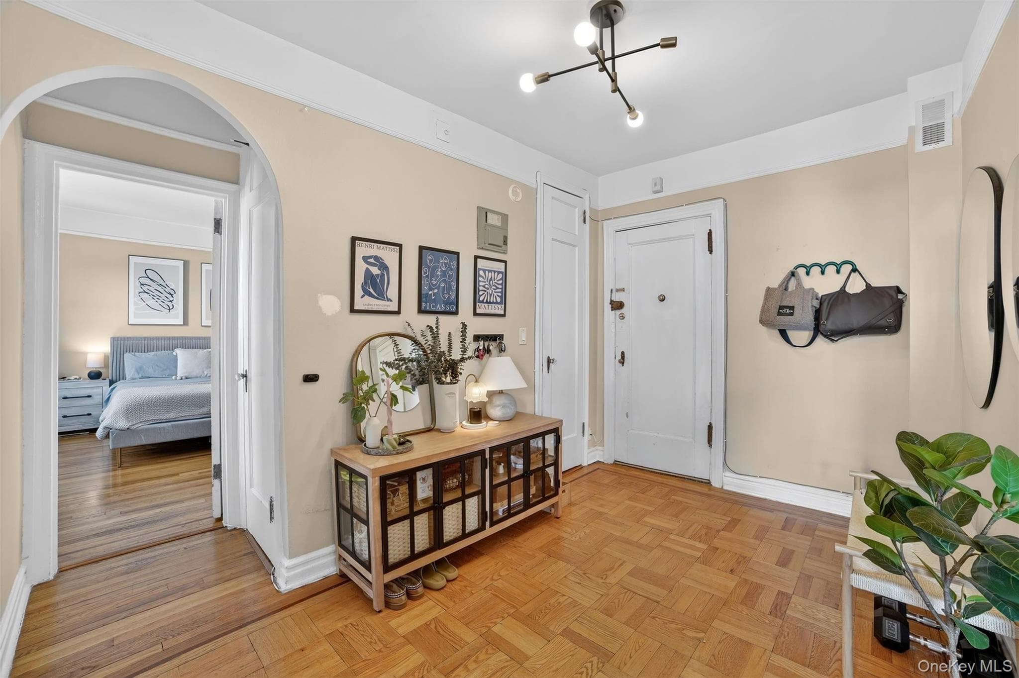 219 Bronx River Road Unit: 4N thumbnail 2
