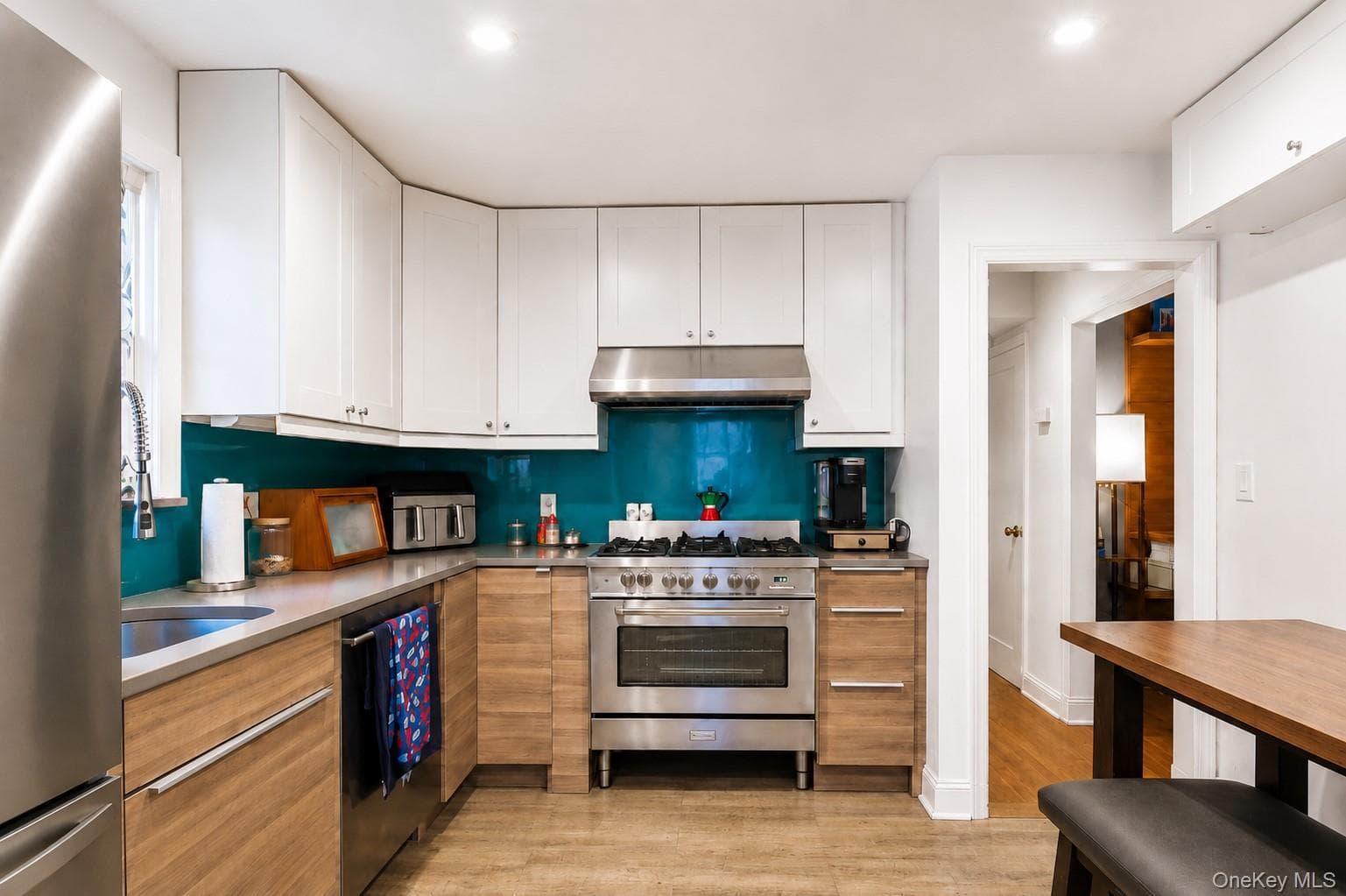 114 Greenvale Avenue thumbnail 5
