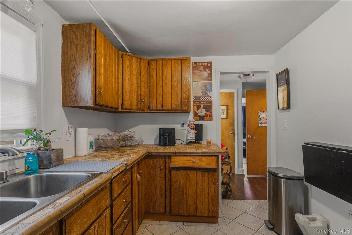 114 Greenvale Avenue thumbnail 19