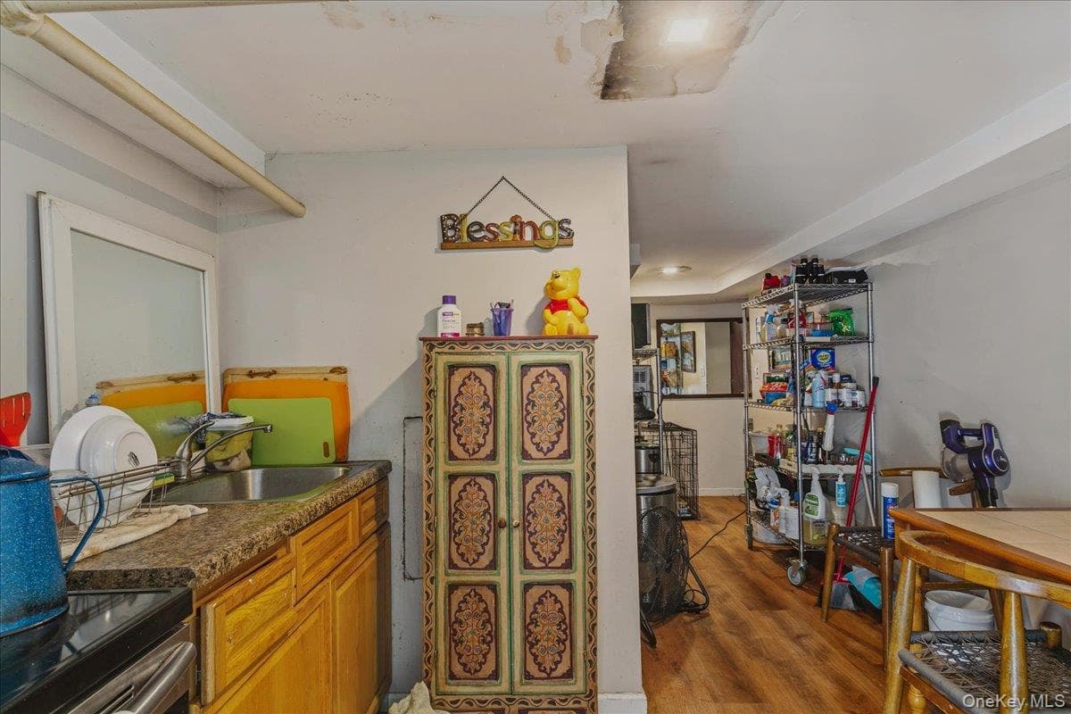 114 Greenvale Avenue thumbnail 26