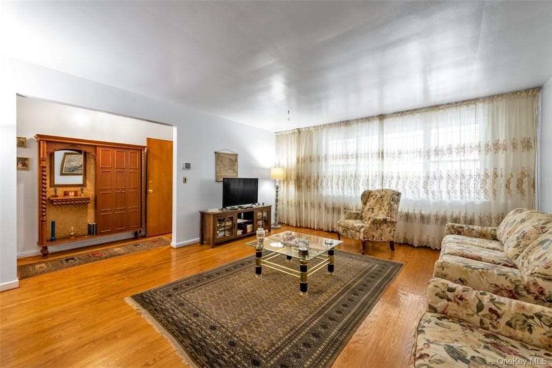 1201 Neill Avenue thumbnail 4