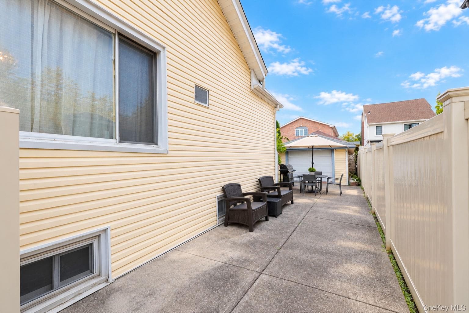 15737 12th Avenue thumbnail 18