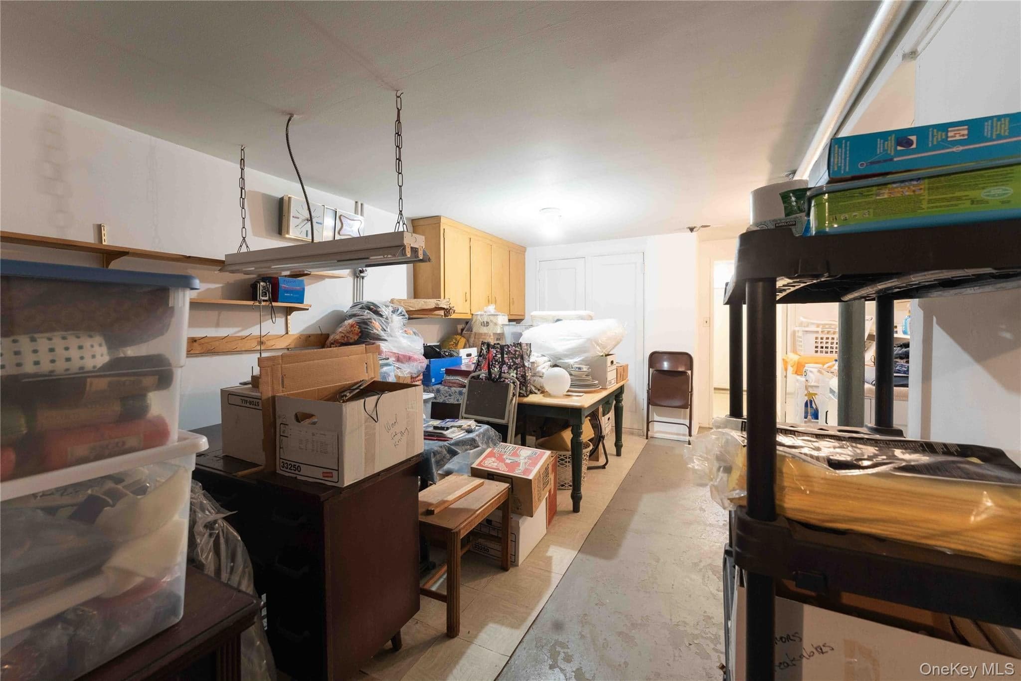 765 E 9th Street thumbnail 43