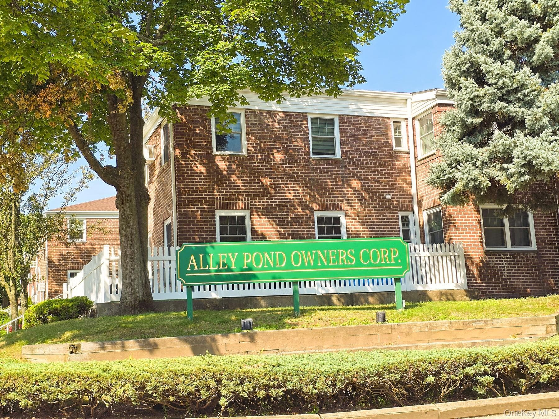 229-28 Kingsbury Avenue Unit: B, Bayside