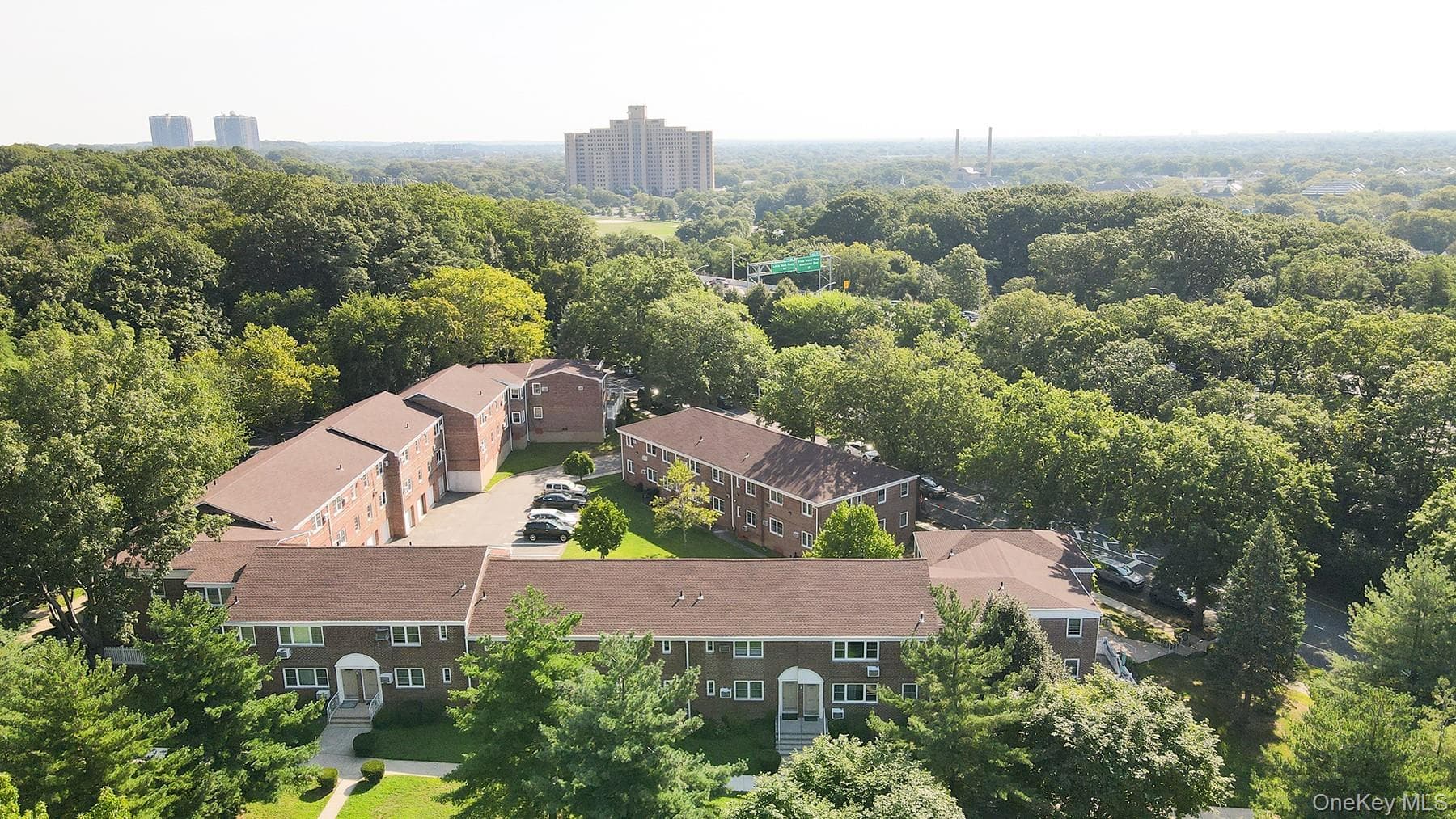229-28 Kingsbury Avenue Unit: B thumbnail 2