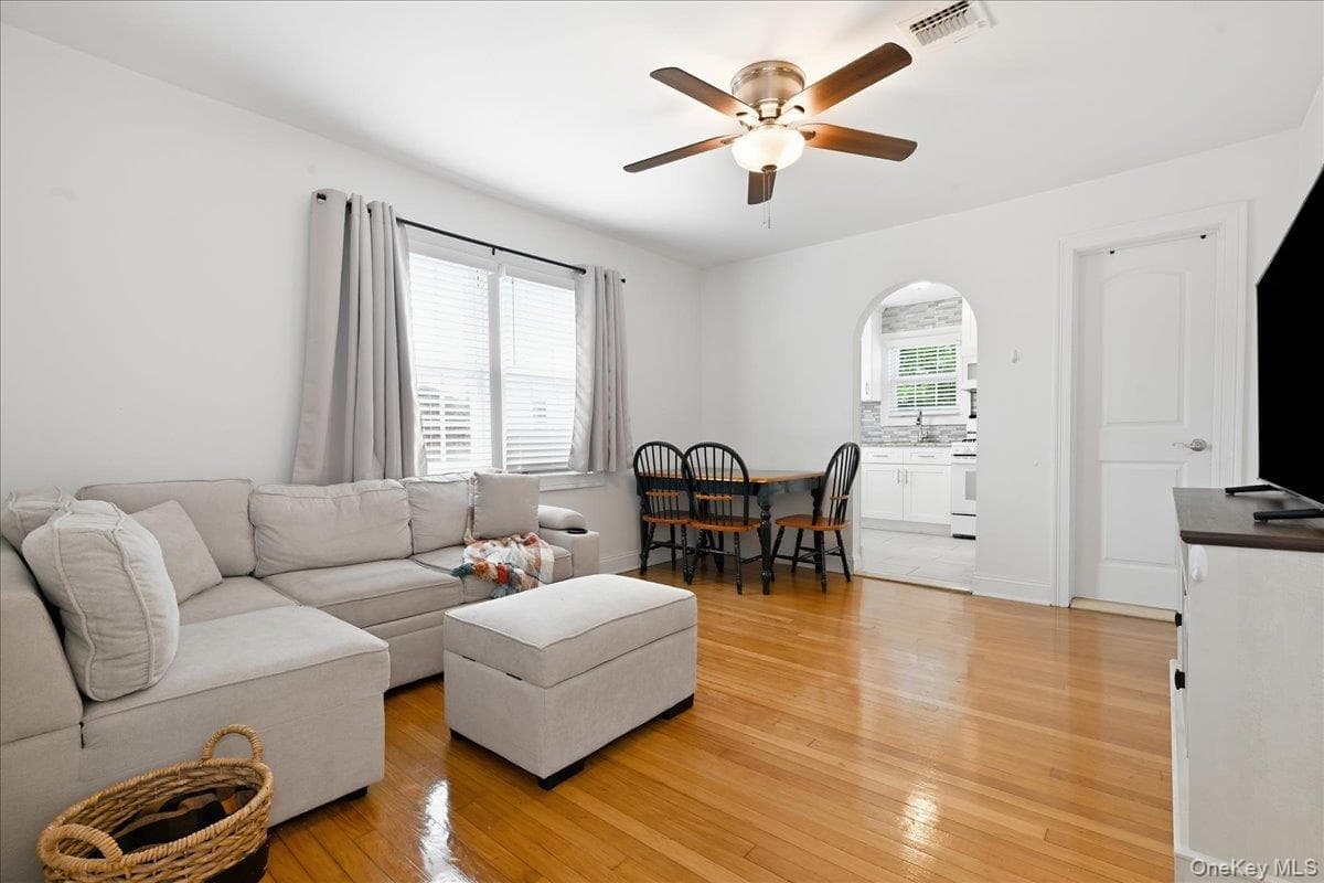 111 N 11th Street thumbnail 32