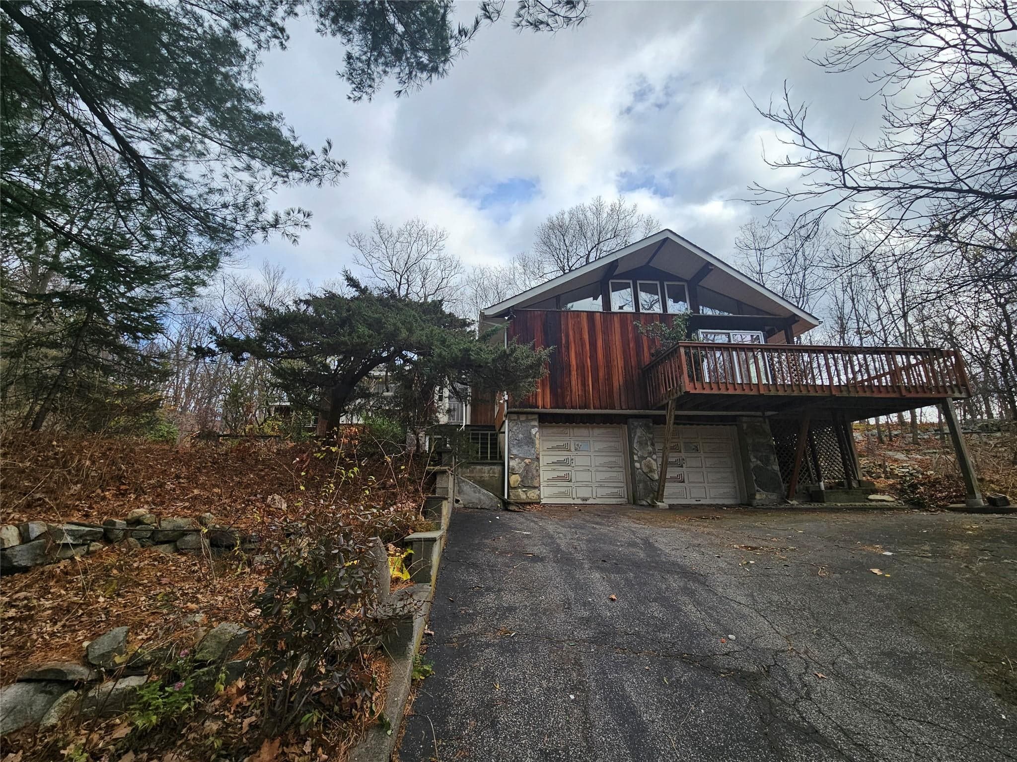 34 Mountain Drive, Garrison
