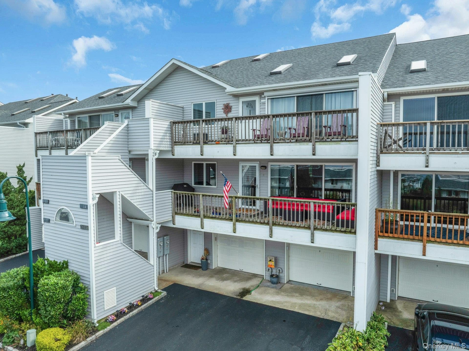 3103 Bluffs Drive thumbnail 32