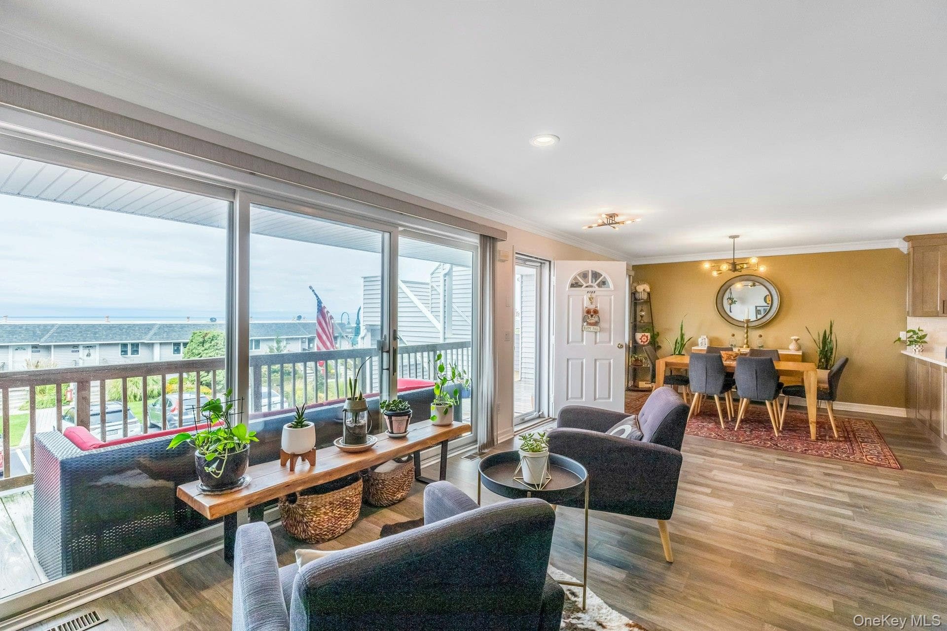 3103 Bluffs Drive thumbnail 12