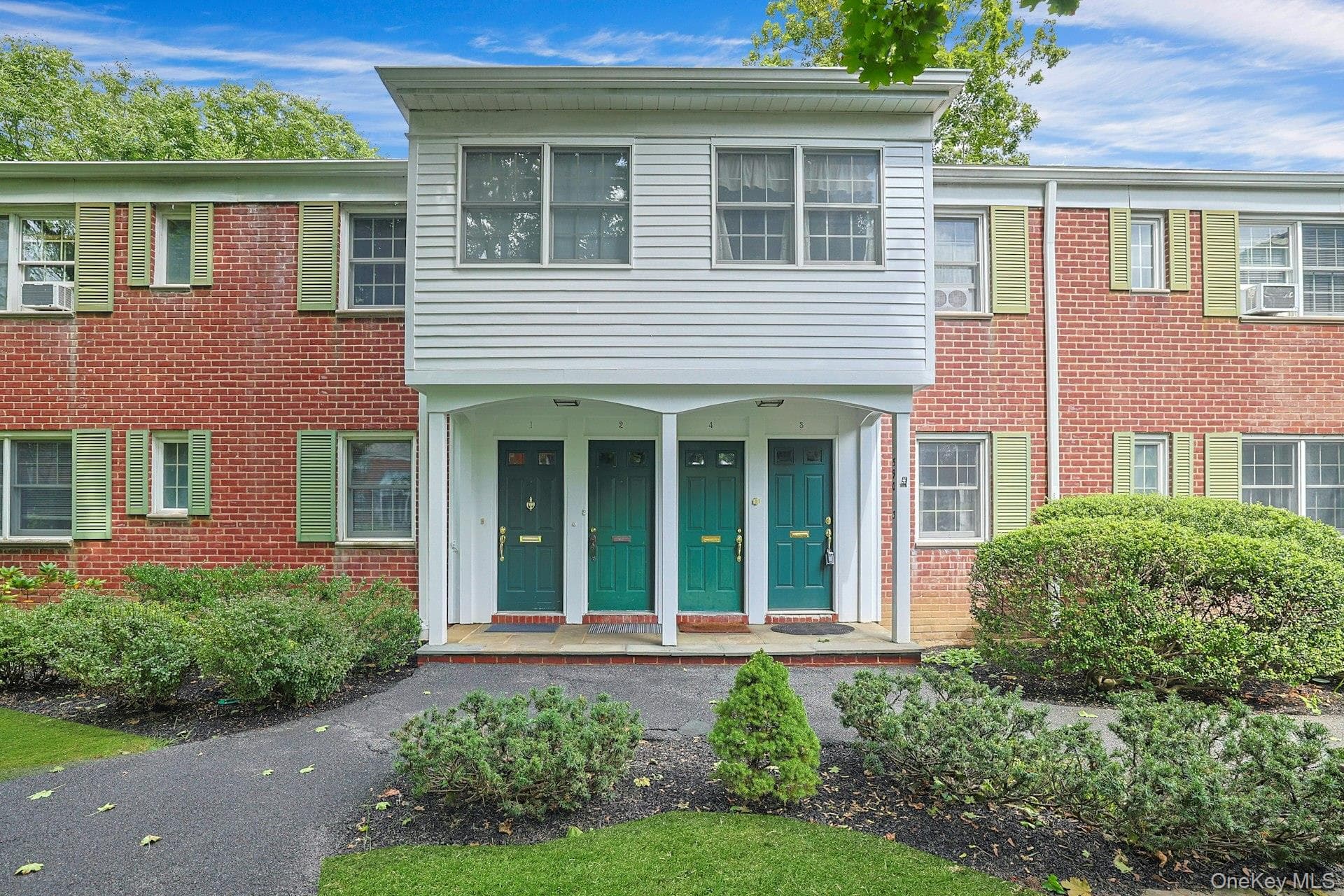 590 Bedford Road Unit: 1A thumbnail 3