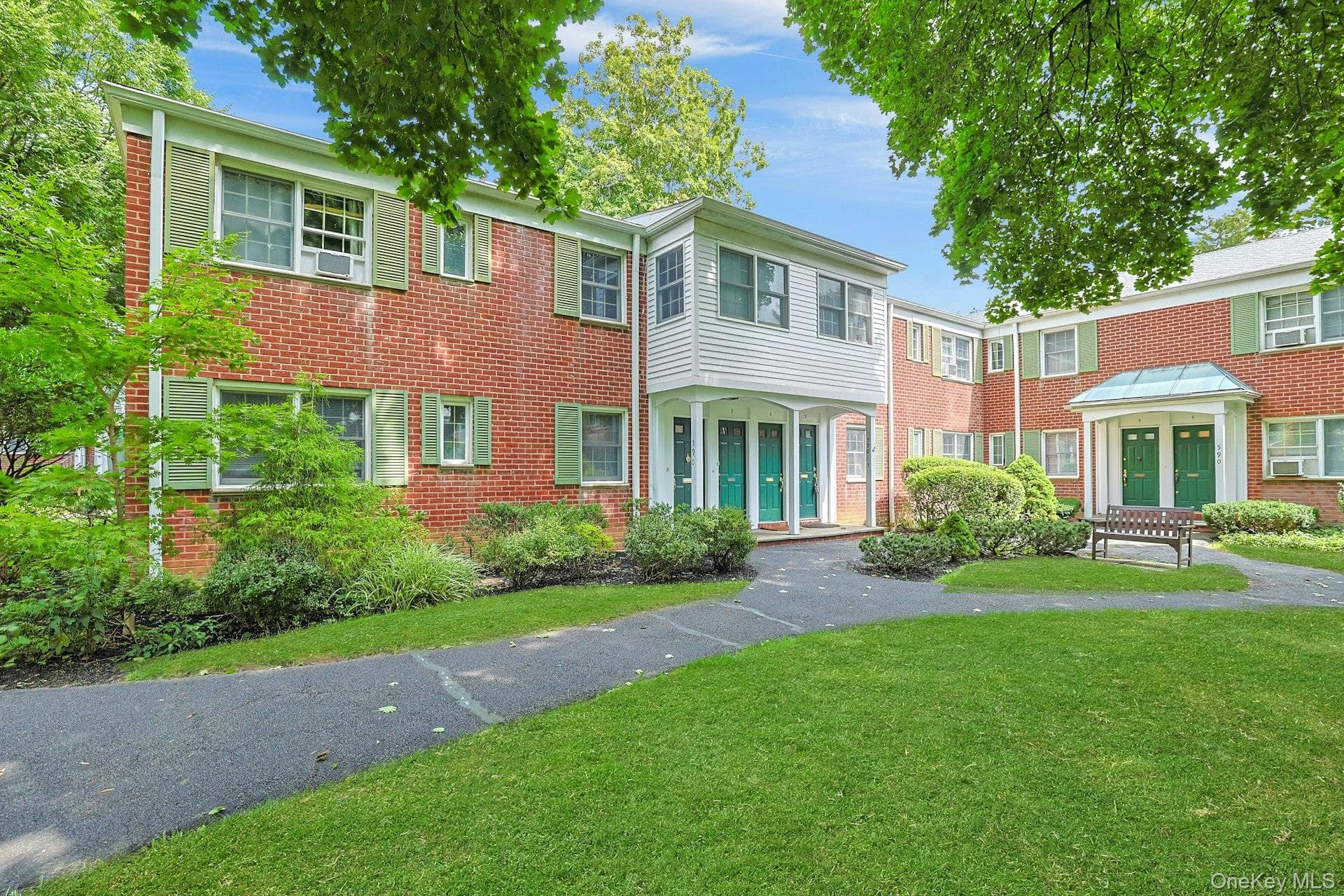 590 Bedford Road Unit: 1A thumbnail 4