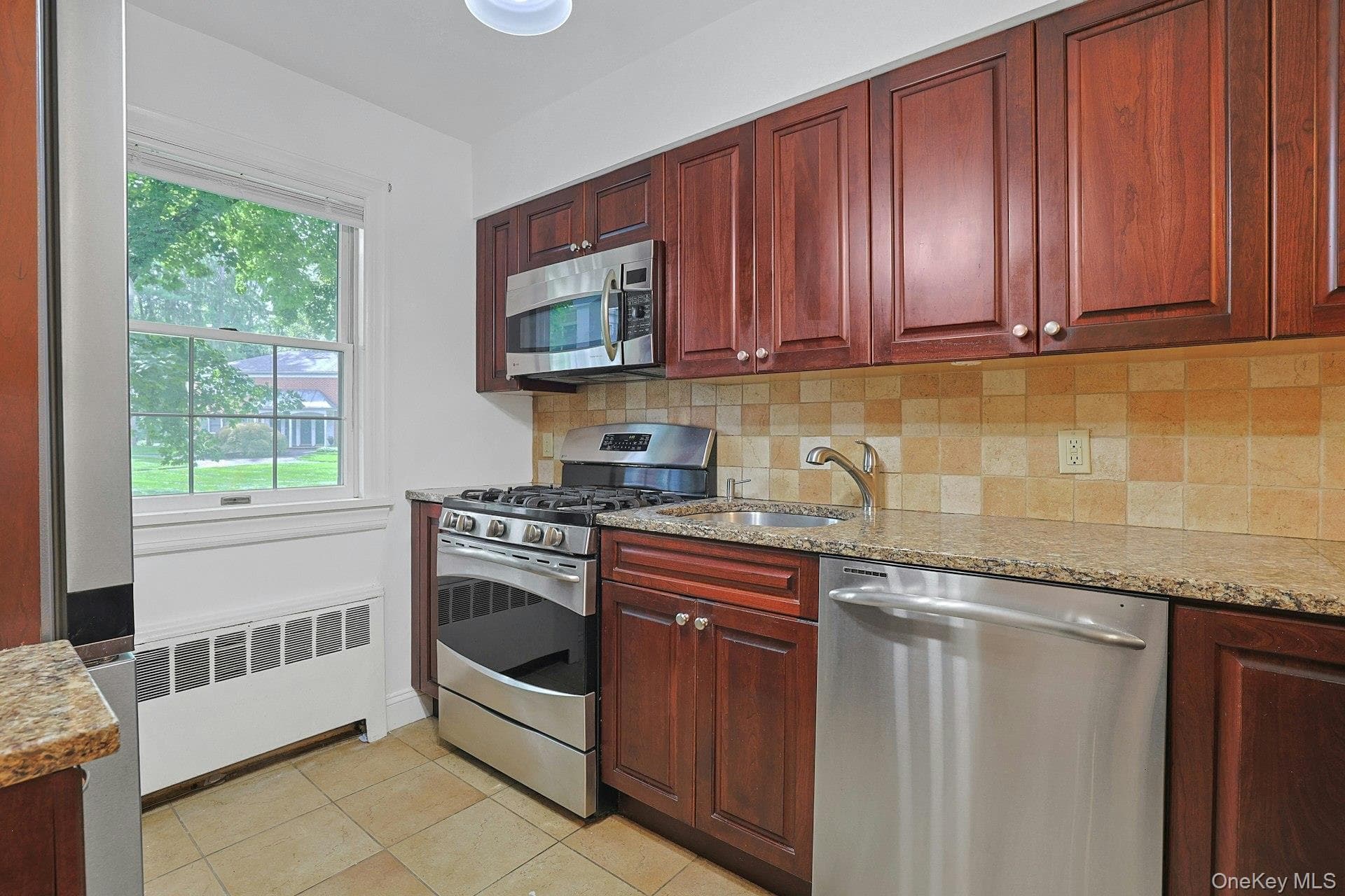 590 Bedford Road Unit: 1A thumbnail 8