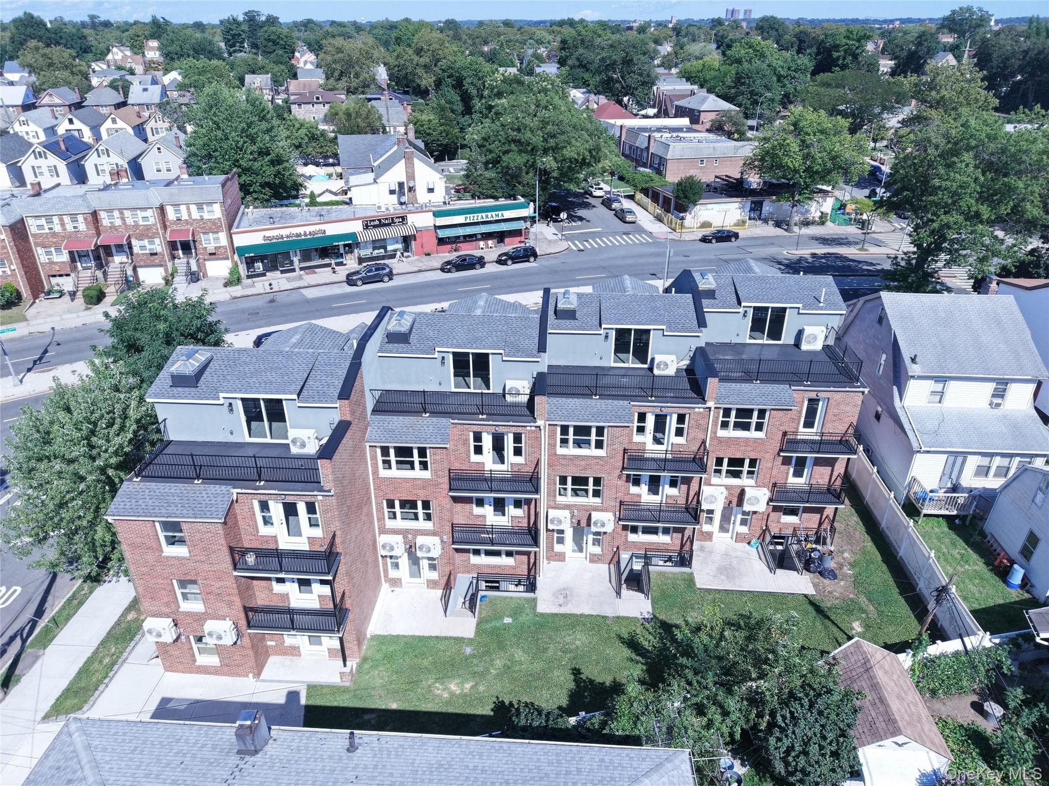 37-12 Francis Lewis Boulevard thumbnail 2