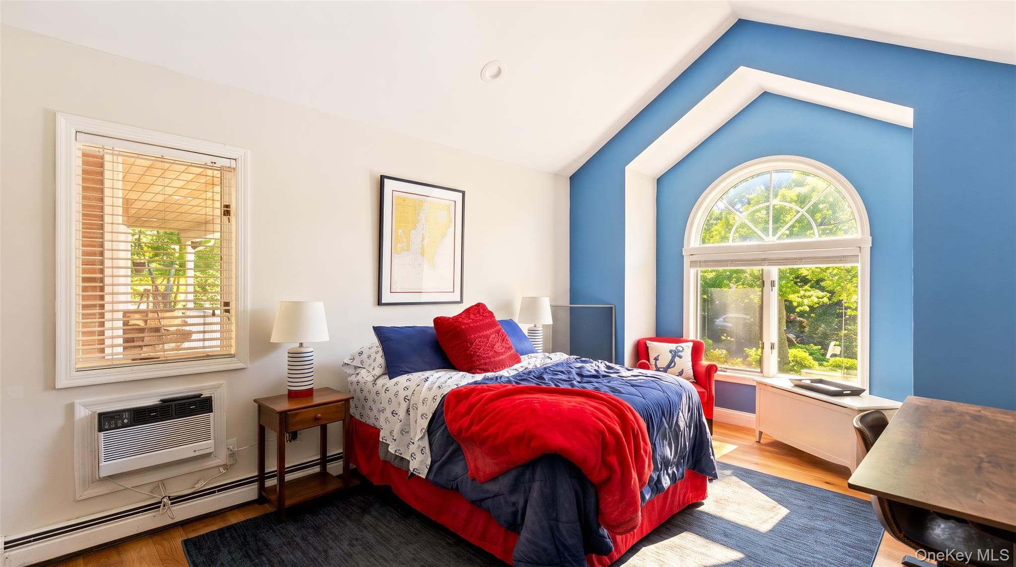 70 Beach Road thumbnail 17