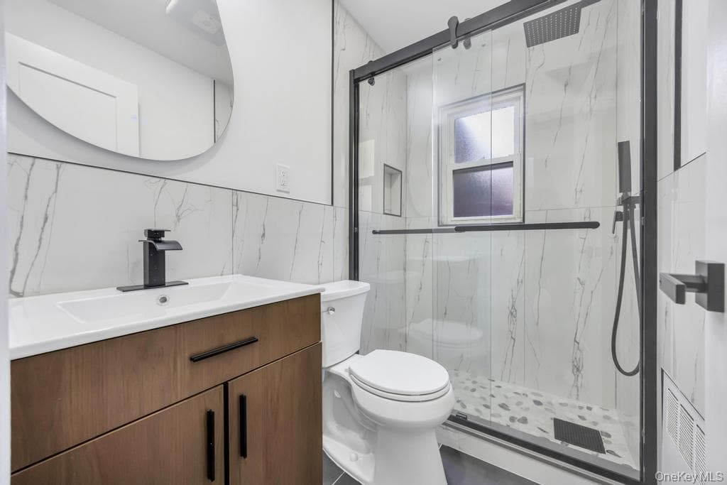 2331 Neptune Avenue thumbnail 32