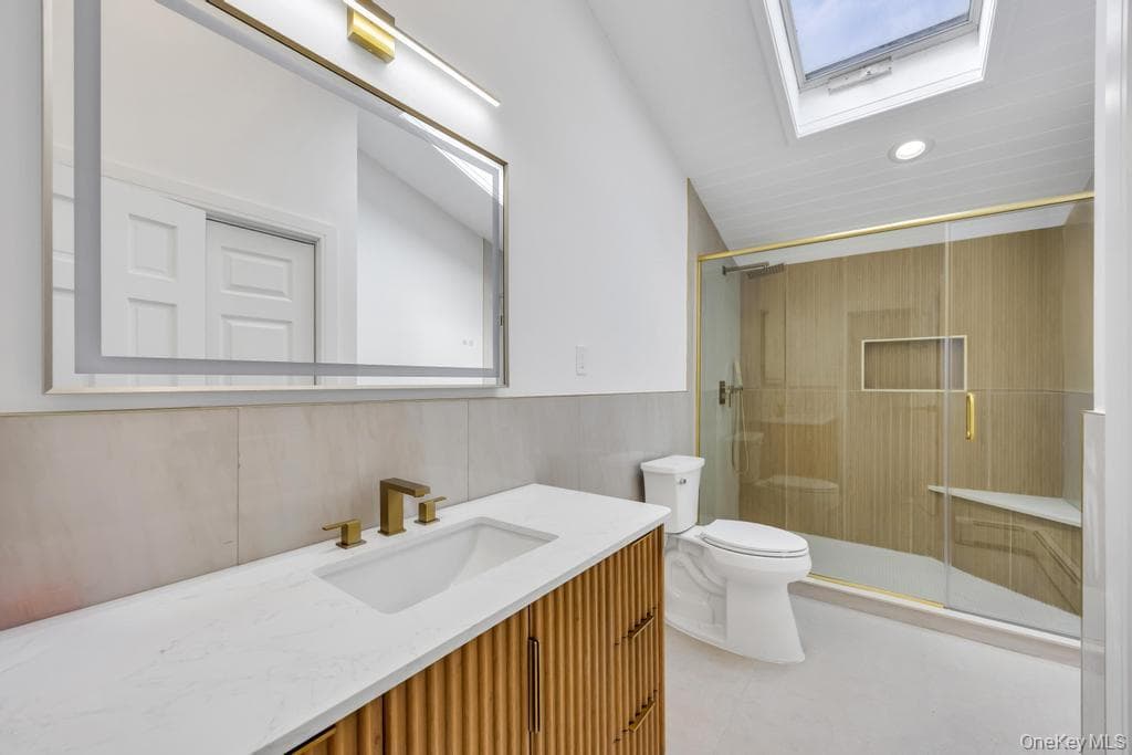 2331 Neptune Avenue thumbnail 14