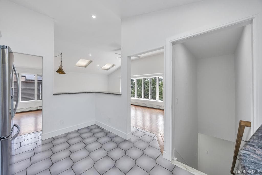 2331 Neptune Avenue thumbnail 6