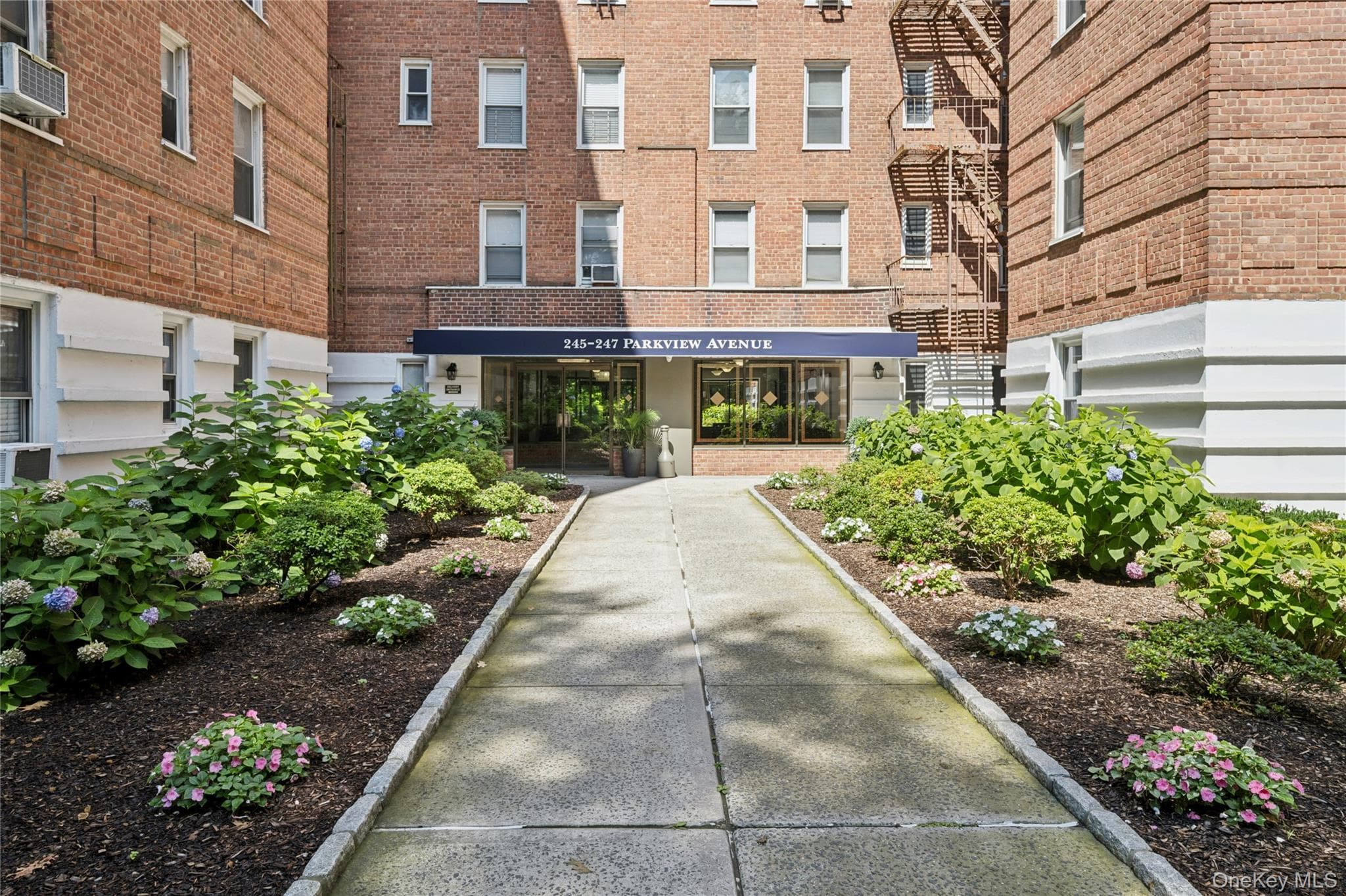 247 Parkview Avenue Unit: 3P thumbnail 19
