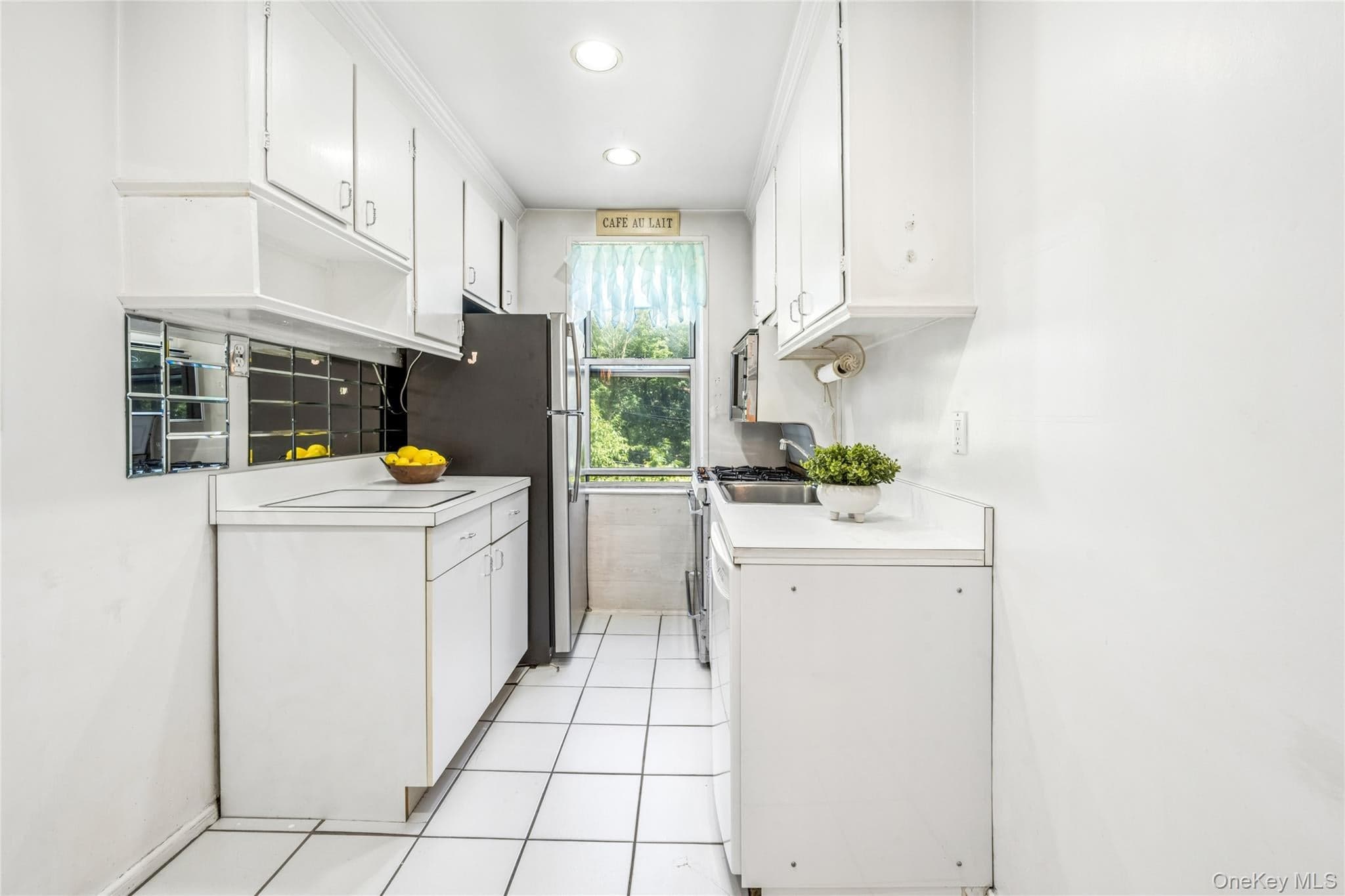 247 Parkview Avenue Unit: 3P thumbnail 9