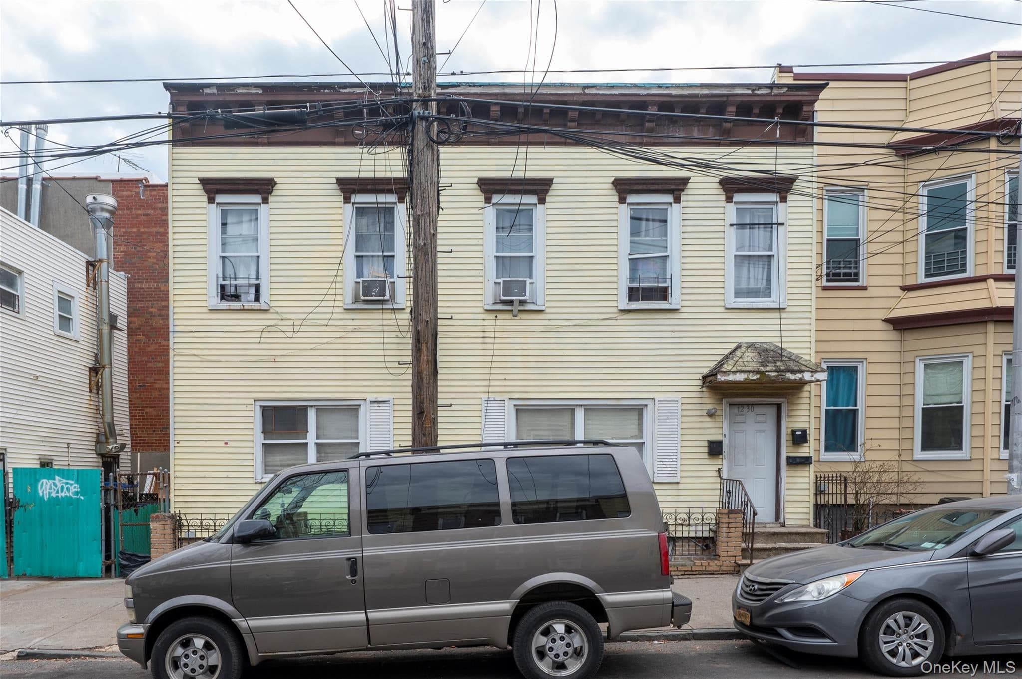 30-74 14th Street thumbnail 6